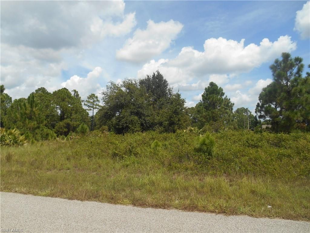 1031 Plymouth ST E, LEHIGH ACRES, FL 33974 — photo 5