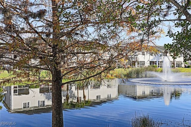 10033 Spyglass Hill LN, Fort Myers, FL 33966