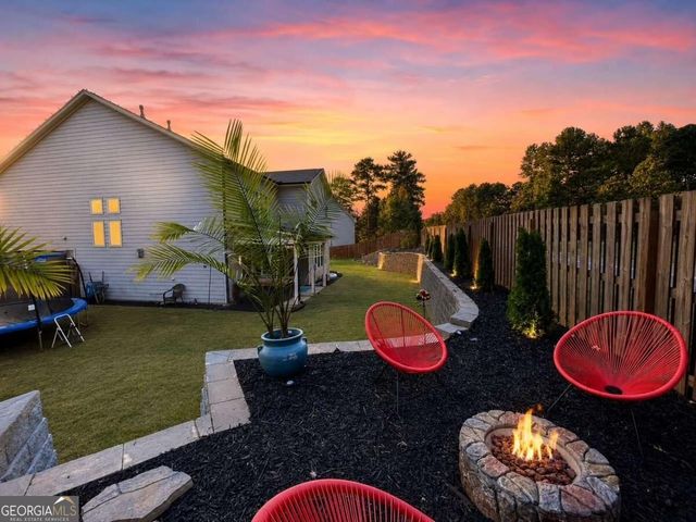 315 Hill Top Overlook, Canton, GA 30114