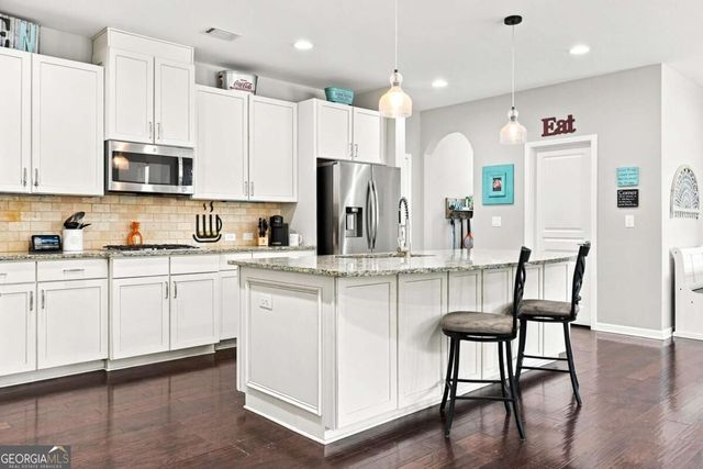 315 Hill Top Overlook, Canton, GA 30114