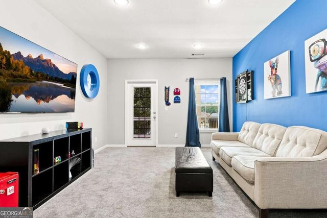 315 Hill Top Overlook, Canton, GA 30114