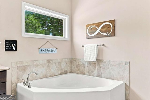 315 Hill Top Overlook, Canton, GA 30114