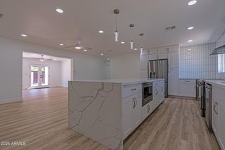 3035 E HEATHERBRAE Drive, Phoenix, AZ 85016