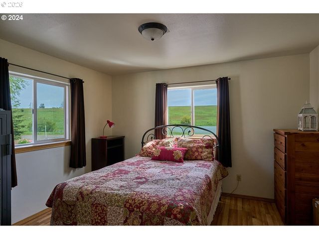 76014 Hwy 82, Elgin, OR 97827