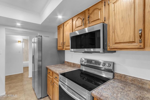 517 E HERMOSA Drive, Tempe, AZ 85282