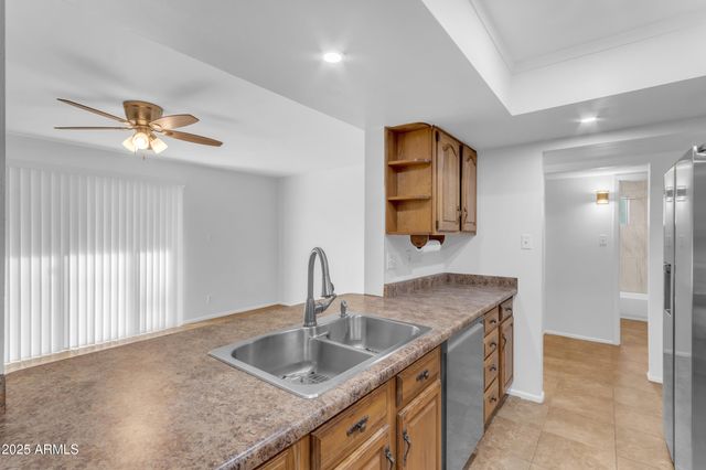 517 E HERMOSA Drive, Tempe, AZ 85282