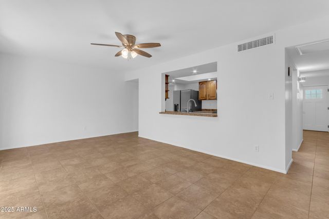 517 E HERMOSA Drive, Tempe, AZ 85282