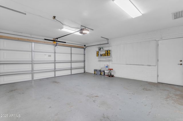 517 E HERMOSA Drive, Tempe, AZ 85282