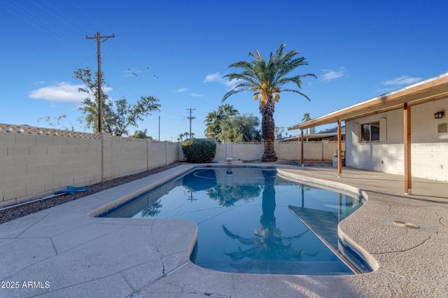 517 E HERMOSA Drive, Tempe, AZ 85282