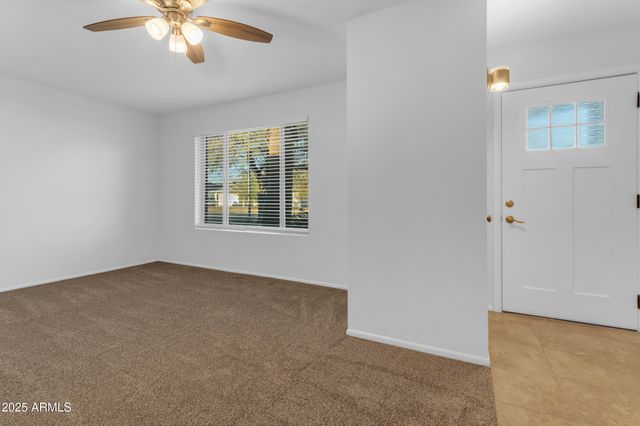 517 E HERMOSA Drive, Tempe, AZ 85282