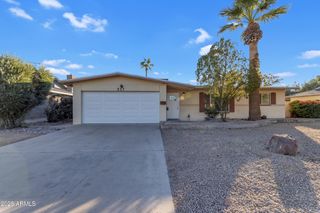 517 E HERMOSA Drive, Tempe, AZ 85282