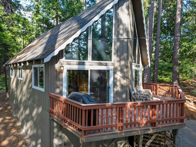 2393 Stephanie Dr, Arnold, CA 95223