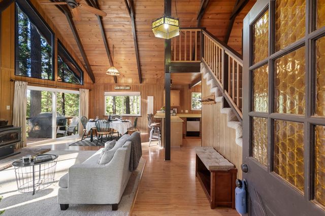 2393 Stephanie Dr, Arnold, CA 95223