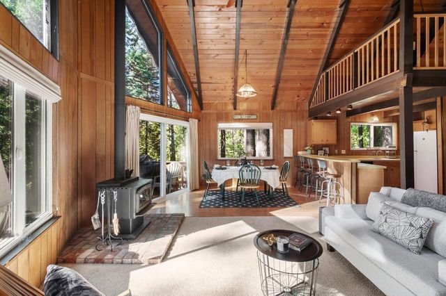 2393 Stephanie Dr, Arnold, CA 95223