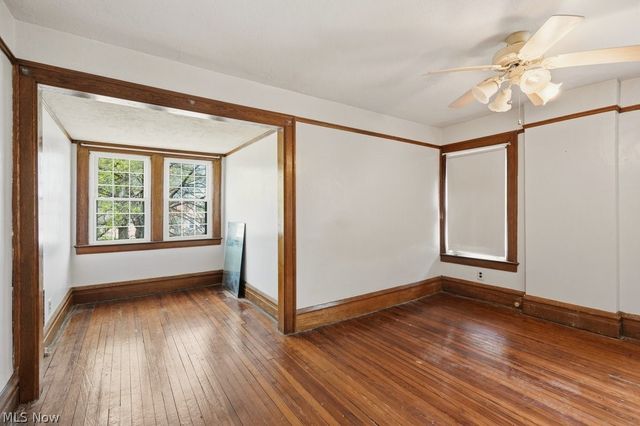 1712 E 300th Street, Wickliffe, OH 44092