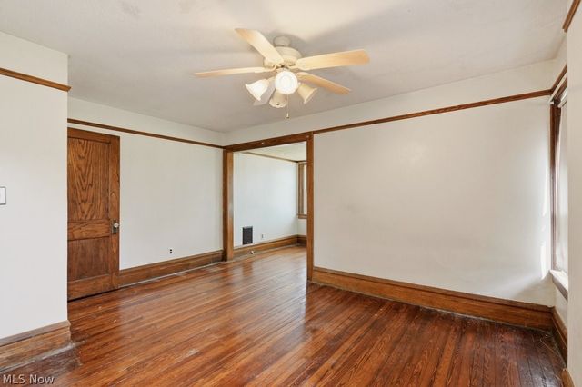 1712 E 300th Street, Wickliffe, OH 44092