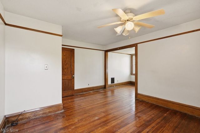 1712 E 300th Street, Wickliffe, OH 44092