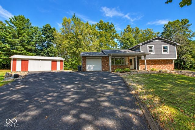 2515 Fire Station Road, Martinsville, IN 46151