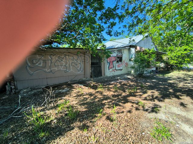 1119 KING AVE, San Antonio, TX 78211