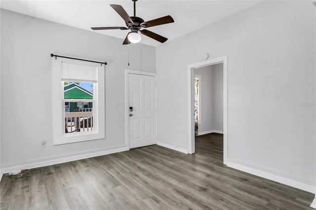 2119 W SPRUCE STREET, Tampa, FL 33607