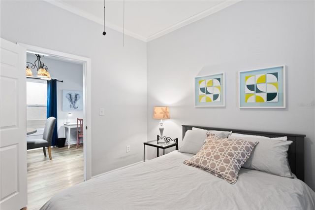 2119 W SPRUCE STREET, Tampa, FL 33607