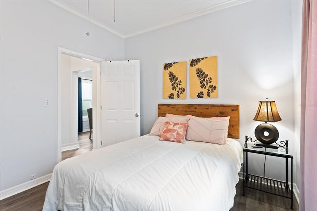 2119 W SPRUCE STREET, Tampa, FL 33607