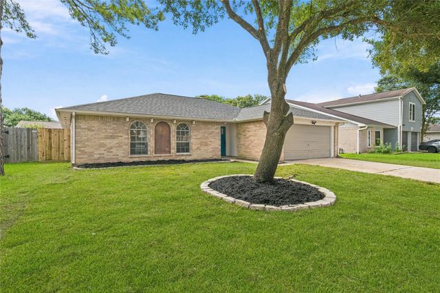 3715 Straightfork Drive, Houston, TX 77082