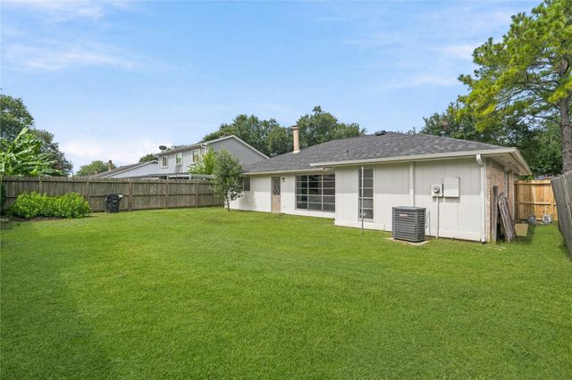 3715 Straightfork Drive, Houston, TX 77082