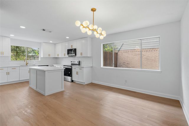 3715 Straightfork Drive, Houston, TX 77082