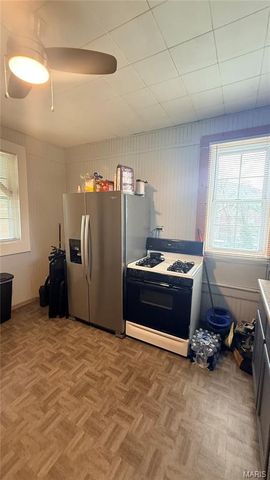 1025 E 7th Street, Alton, IL 62002