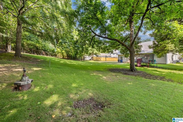 330 BRENTWOOD AVENUE, Trussville, AL 35173