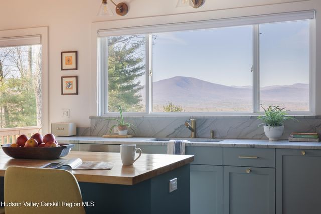 827 Ashokan Road, Kingston, NY 12401