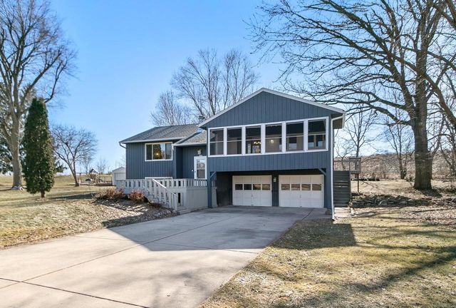 4581 Linden Drive, Windsor, WI 53598