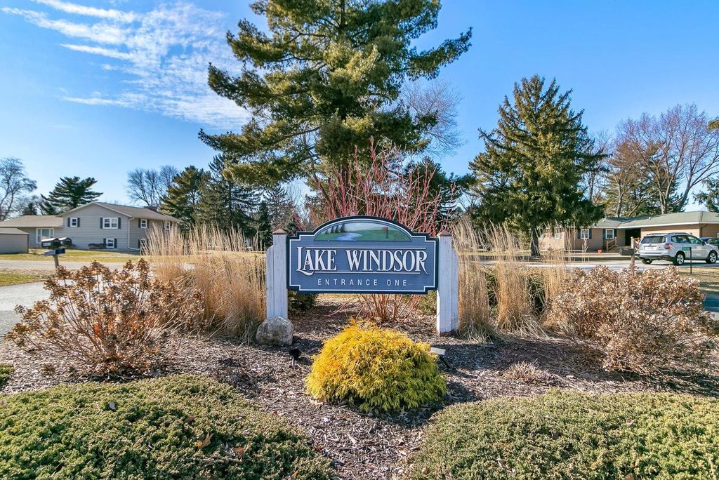 4581 Linden Drive, Windsor, WI 53598