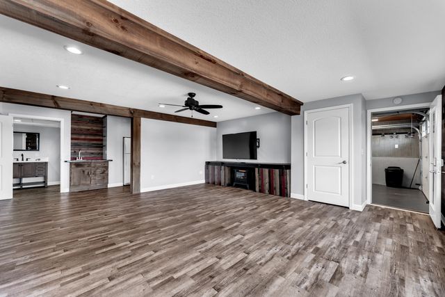 60 Chad Road, Galena, MO 65656