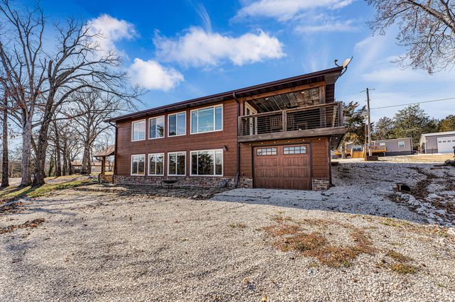 60 Chad Road, Galena, MO 65656