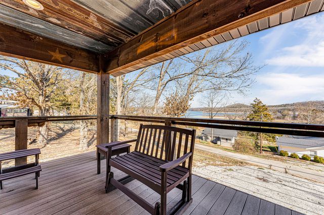 60 Chad Road, Galena, MO 65656