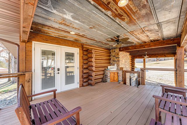 60 Chad Road, Galena, MO 65656