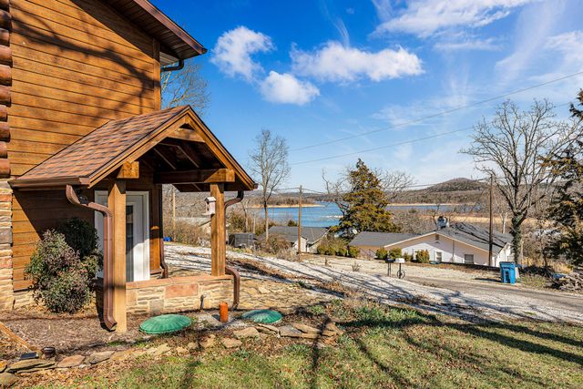 60 Chad Road, Galena, MO 65656