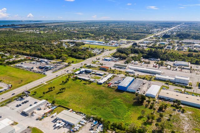 3419 S Us Hwy 1, Fort Pierce, FL 34982