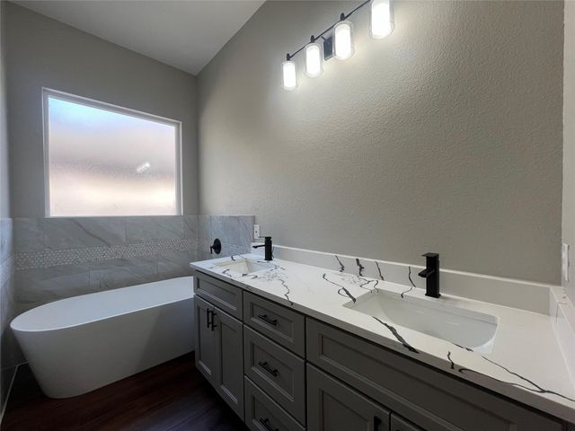 28811 Champion Oaks Dr, Magnolia, TX 77354