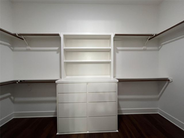 28811 Champion Oaks Dr, Magnolia, TX 77354