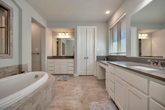 1129 Highpoint Way, Roanoke, TX 76262