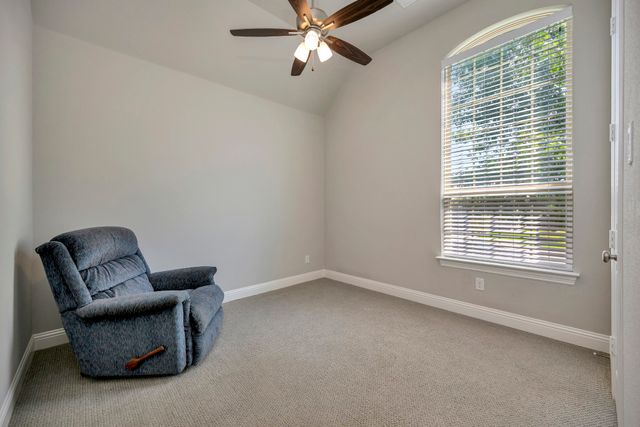 1129 Highpoint Way, Roanoke, TX 76262