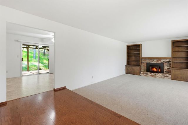 2653 Christian Valley Rd, Auburn, CA 95602