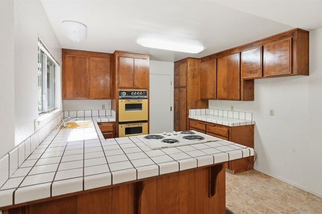 2653 Christian Valley Rd, Auburn, CA 95602