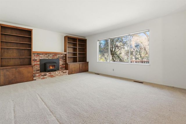 2653 Christian Valley Rd, Auburn, CA 95602