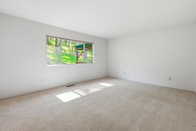 2653 Christian Valley Rd, Auburn, CA 95602