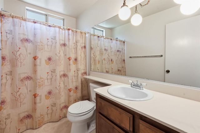 2653 Christian Valley Rd, Auburn, CA 95602