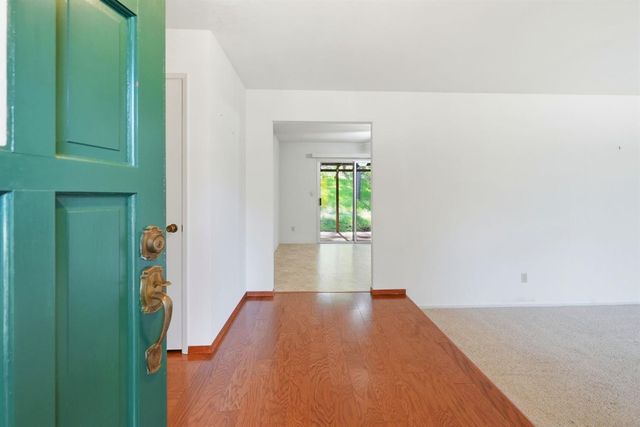 2653 Christian Valley Rd, Auburn, CA 95602